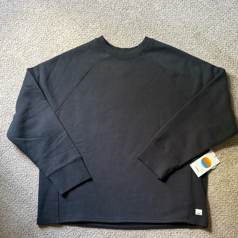 🖤NWT Vuori Black Sweatshirt✨